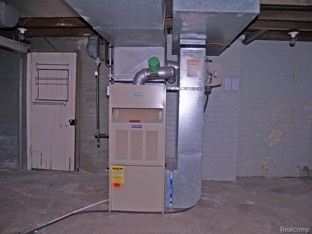 724 Neff Road Grosse Pointe, MI 48230 - Photo 16 of 23 Furnace