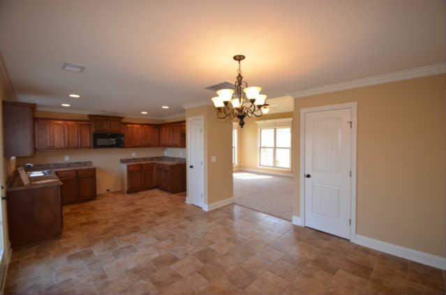 606 Legends View, Unit 55 Lebanon, TN 37090 - Photo 4 of 14 HUGE Kitchen With Pantry And Access To Back Patio