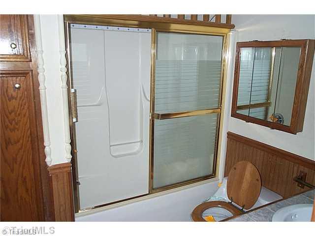 3450 Simerson Road Linwood, NC 27299 - Photo 14 of 14 Bath.