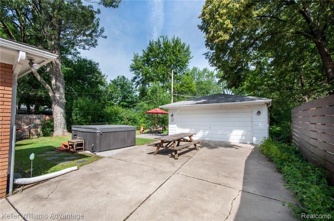 3112 Trafford Road Royal Oak, MI 48073 - Photo 38 of 44 TraffordRd_3112_Back_06.jpg
