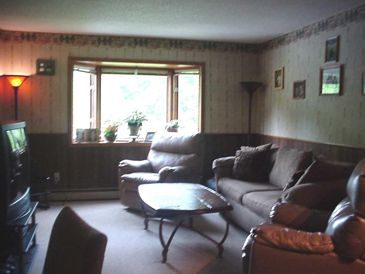 176 South Mountain Road Pittsfield, MA 01201 - Photo 9 of 15 Family Room