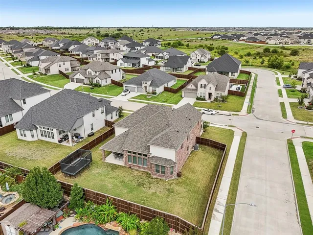 $627,000 | 1601 Thunderbird Drive, Fort Worth, TX 76052