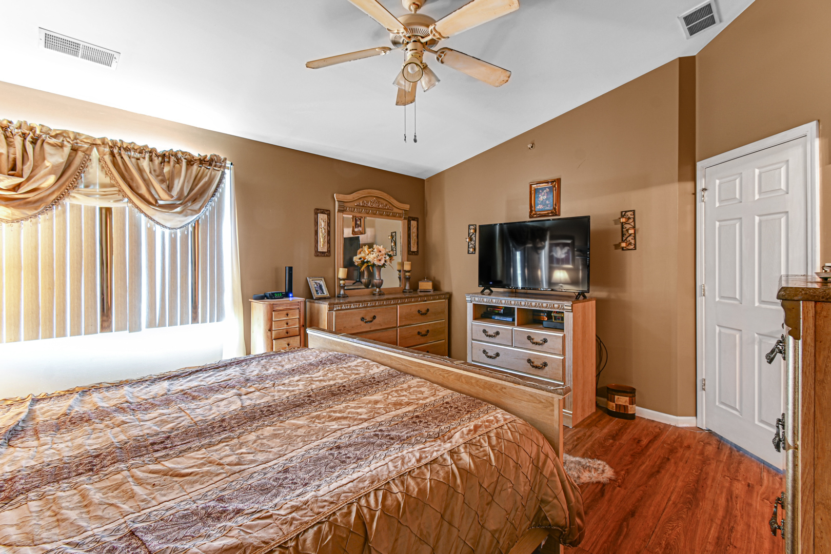 5228 Southwick Court Matteson, IL 60443 - Photo 9 of 16