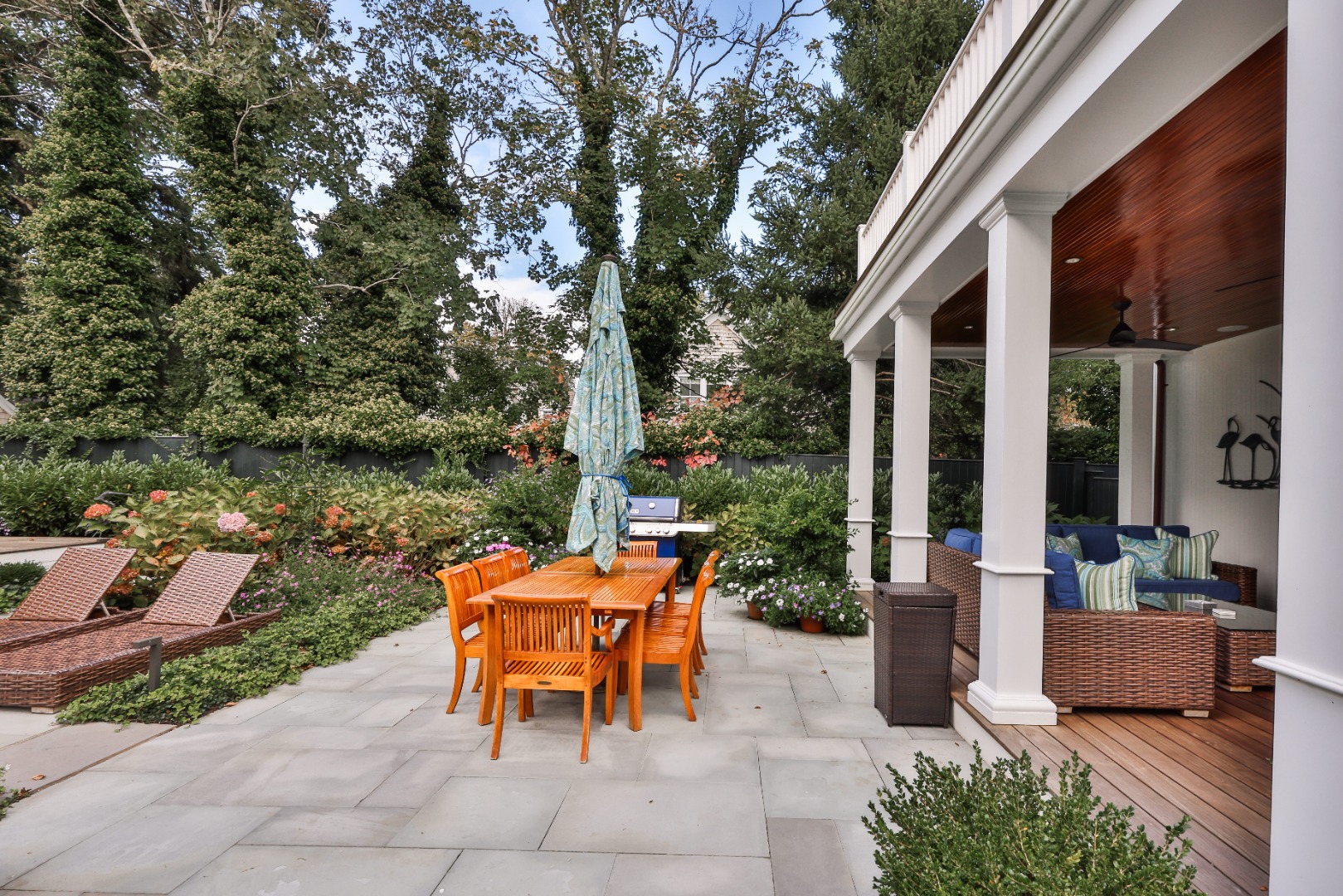10 Tilton Way Edgartown, MA 02539 - Photo 34 of 37 an outdoor space with patio furniture