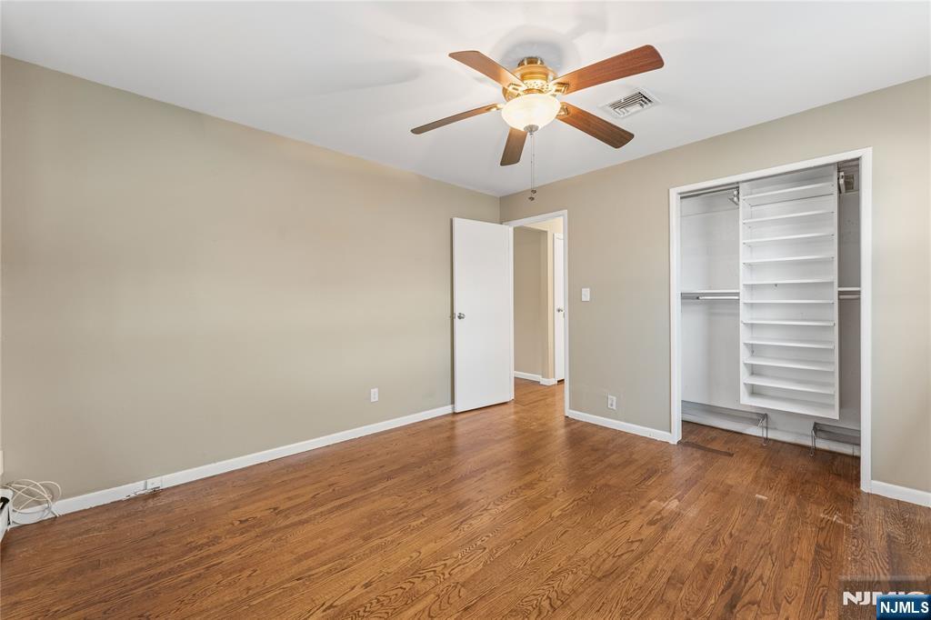 25 Fair Hill Road Clifton, NJ 07013 - Photo 11 of 28