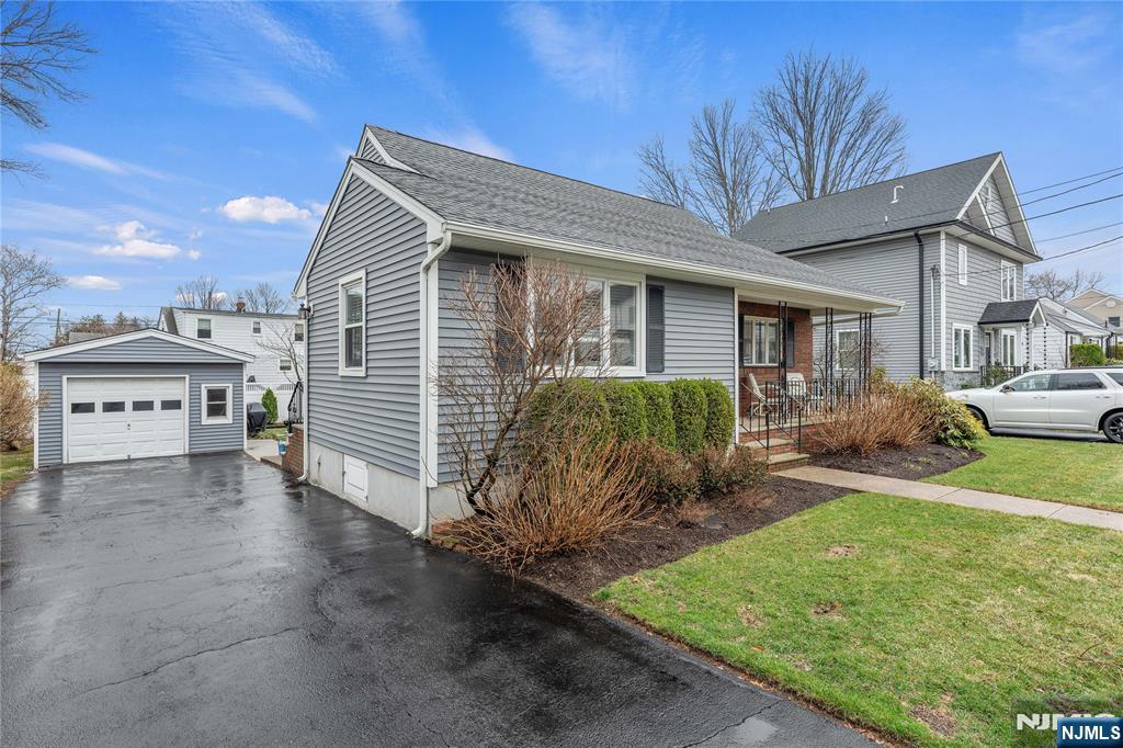 25 Fair Hill Road Clifton, NJ 07013 - Photo 24 of 28