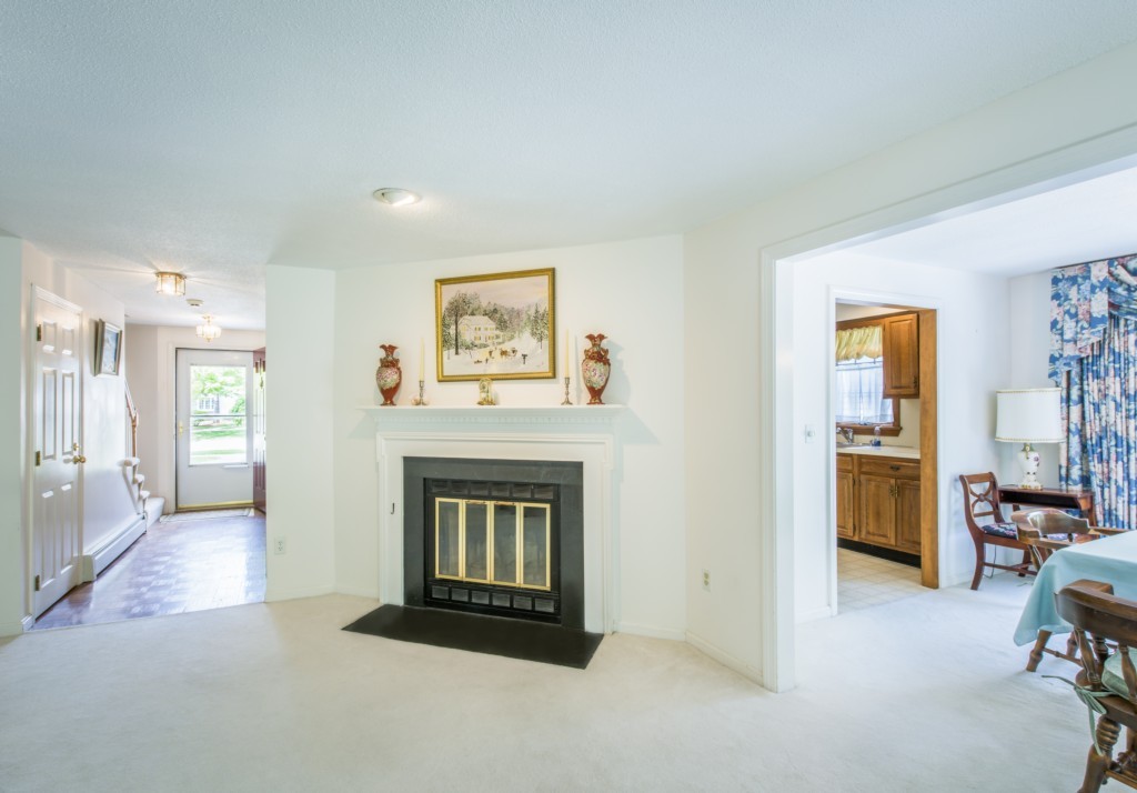 13 Mills Point, Unit 76 Middleton, MA 01949 - Photo 3 of 10 Gallery Image 3