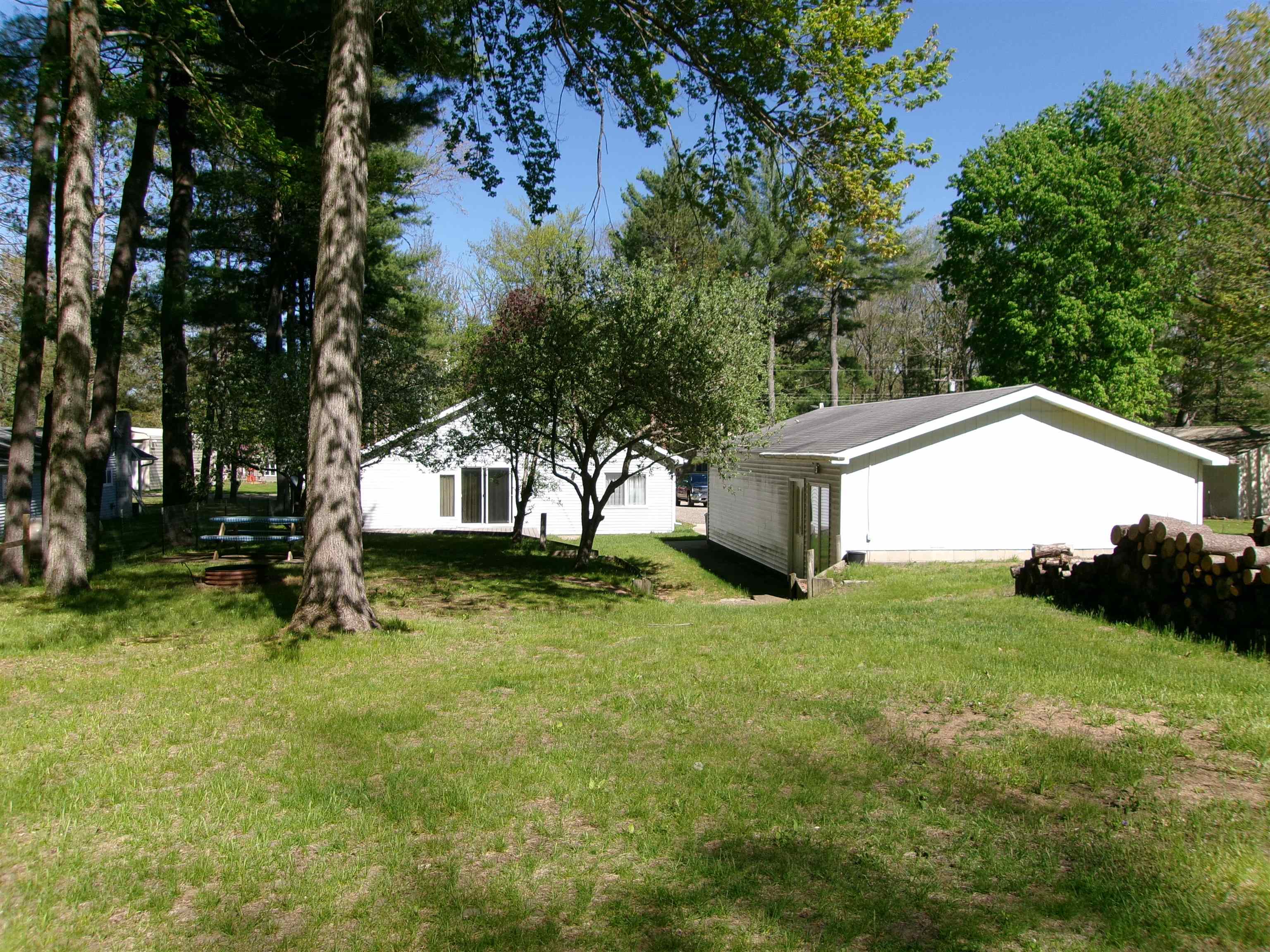 612 Pine Street Harrison, MI 48625 - Photo 33 of 57