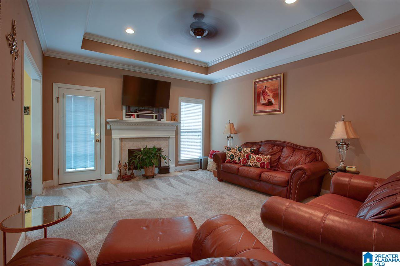 215 Ellington Way Riverside, AL 35135 - Photo 9 of 25