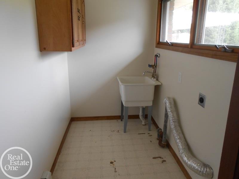 7425 Babcock Road Lexington, MI 48450 - Photo 24 of 38 31303855-24.JPG