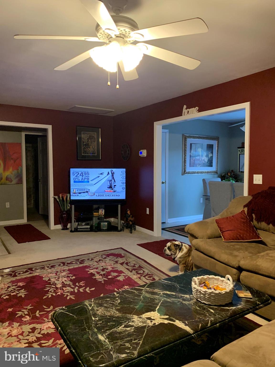 7625 Gumboro Road Pittsville, MD 21850 - Photo 5 of 22 Living room 2