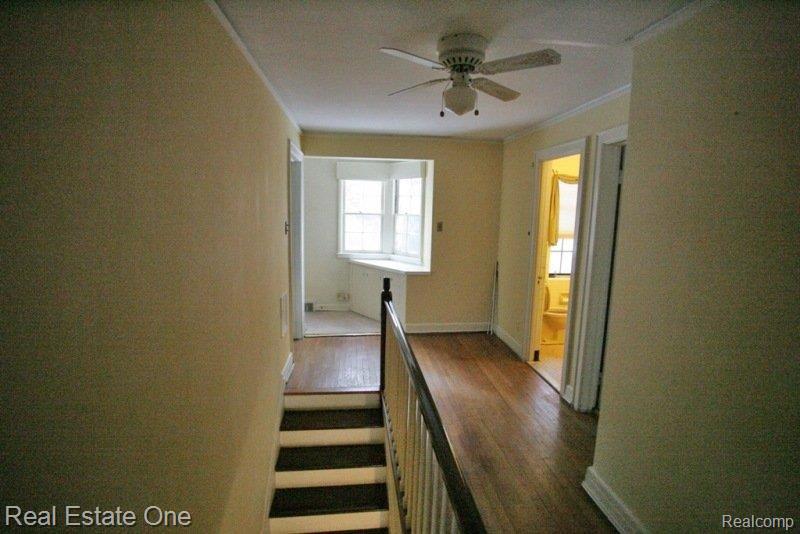 19600 Stratford Road Detroit, MI 48221 - Photo 14 of 22 19600 Upstaris Landing