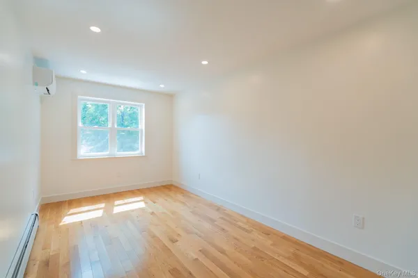 $1,200,000 | 982 East 106th Street | Canarsie
