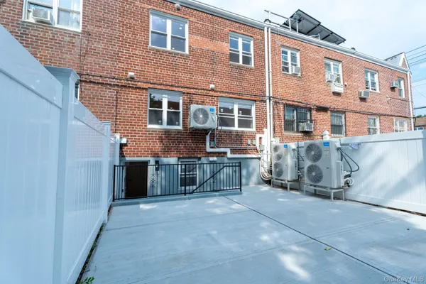 $1,200,000 | 982 East 106th Street | Canarsie