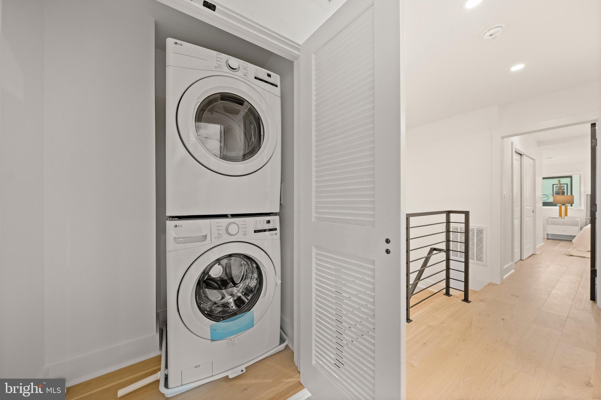 401 Decatur Street Northwest Washington, DC 20011 - Photo 30 of 50 Upper Level Laundry