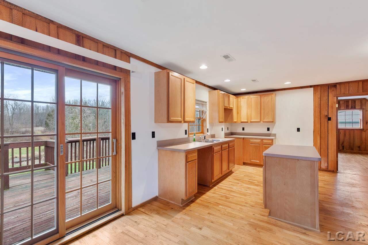 3892 South Waldron Road Hudson, MI 49247 - Photo 53 of 92 50062880-52.JPG