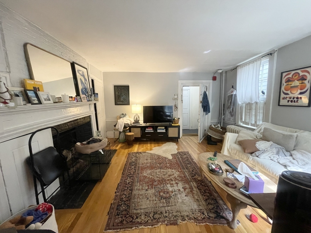 36 Joy Street, Unit R1 Boston, MA 02114 - Photo 5 of 19