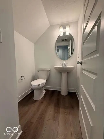 $2,275 | 6672 Halsey Street, Zionsville, IN 46077