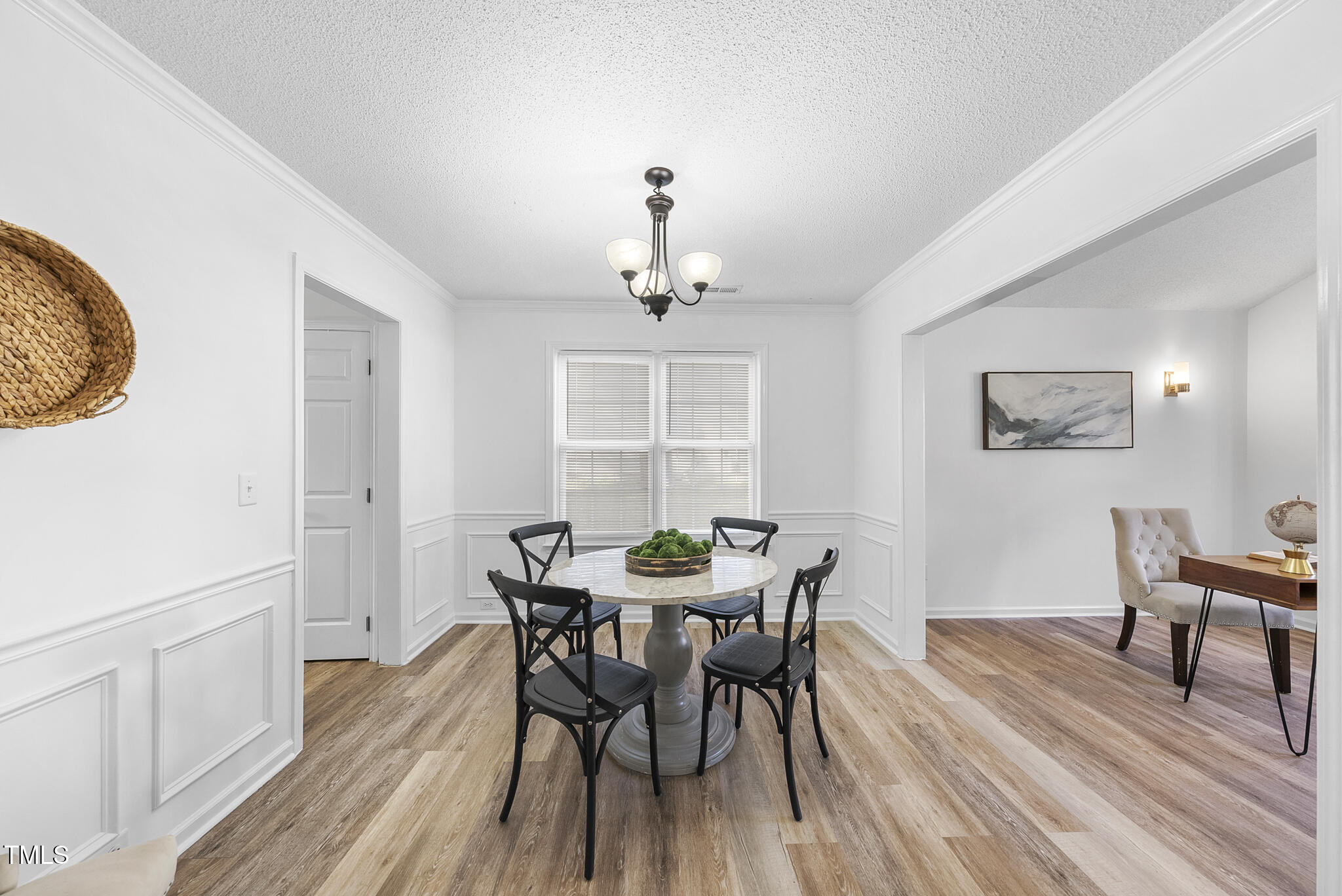 4540 Drewbridge Way Raleigh, NC 27604 - Photo 8 of 33 DSC05256