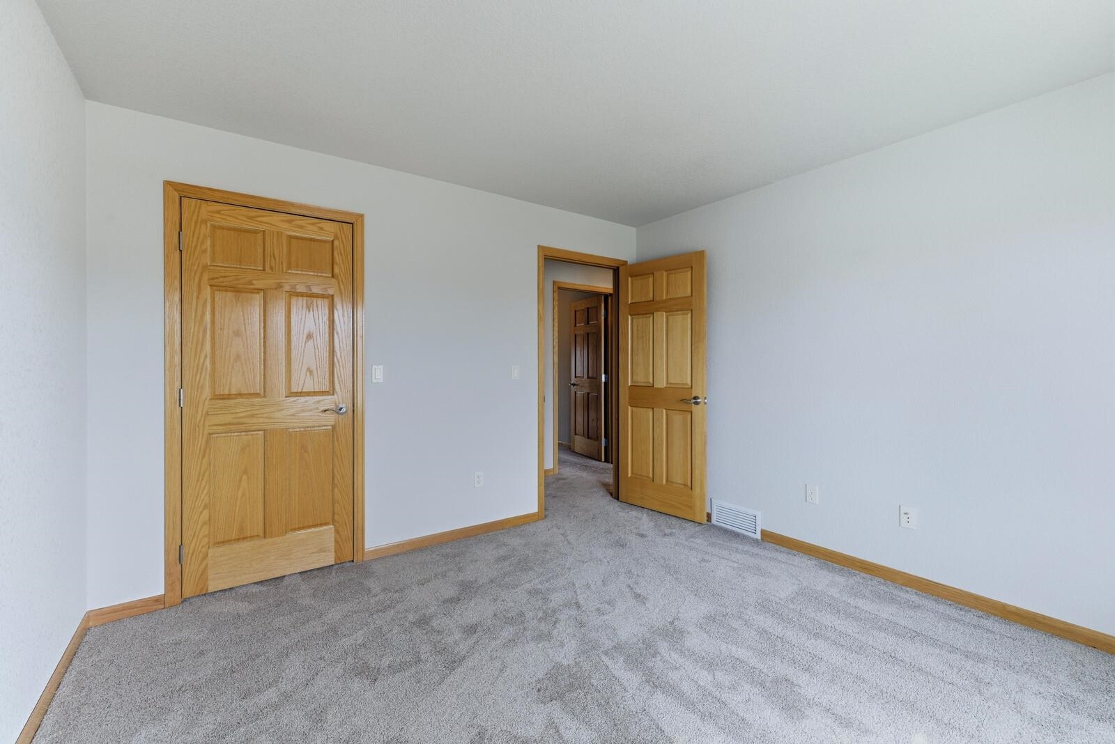 5009 Stoneridge Way Casper, WY 82601 - Photo 19 of 49