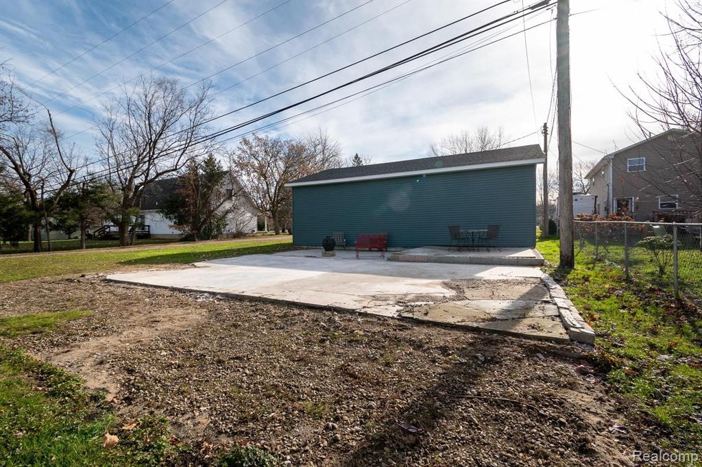 1675 Bowers Road Lapeer, MI 48446 - Photo 8 of 46