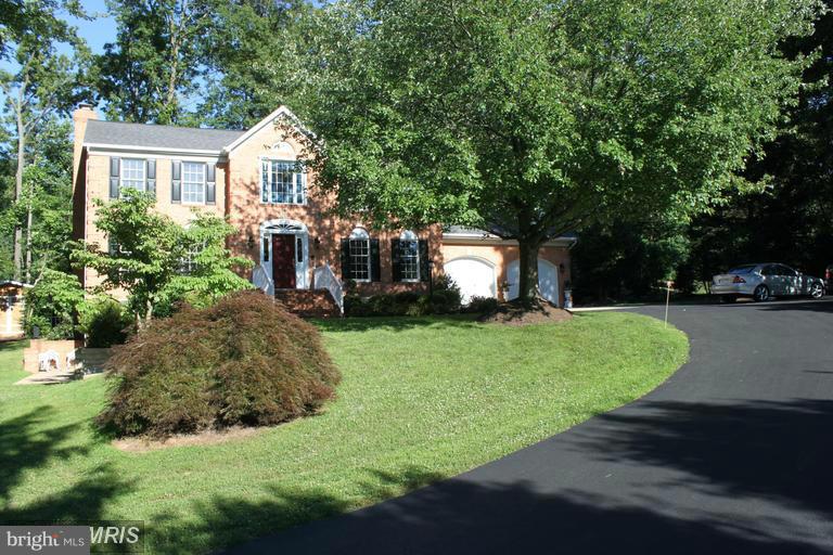 1503 Stuart Road Reston, VA 20194 - Photo 3 of 30 Exterior (General)