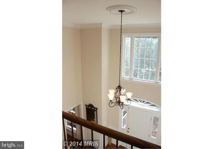 1503 Stuart Road Reston, VA 20194 - Photo 25 of 30 Interior (General)