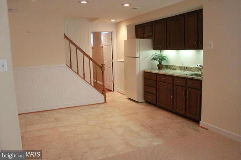 1503 Stuart Road Reston, VA 20194 - Photo 26 of 30 Interior (General)