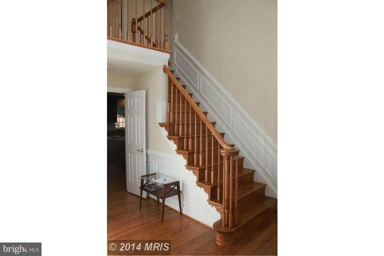 1503 Stuart Road Reston, VA 20194 - Photo 9 of 30 Interior (General)