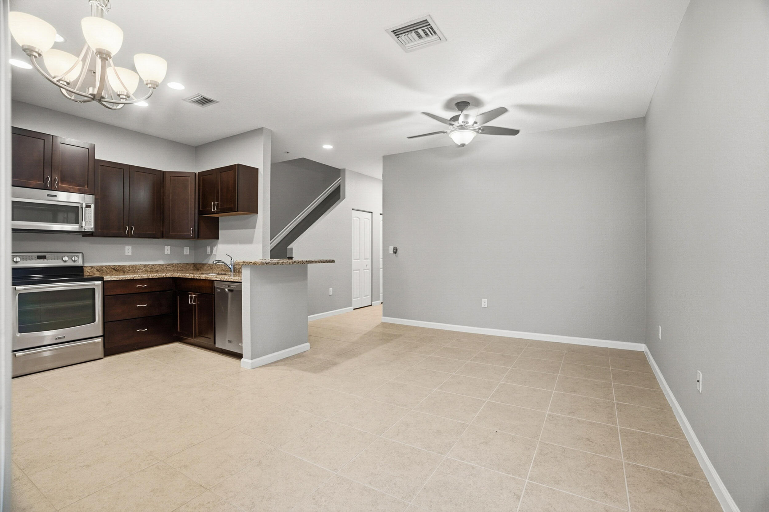 704 Southwest 2nd Way Pompano Beach, FL 33060 - Photo 33 of 34 02