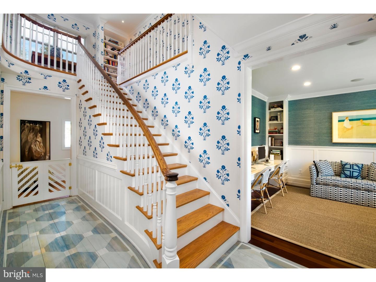 324 Chamounix Road Wayne, PA 19087 - Photo 2 of 25 Foyer