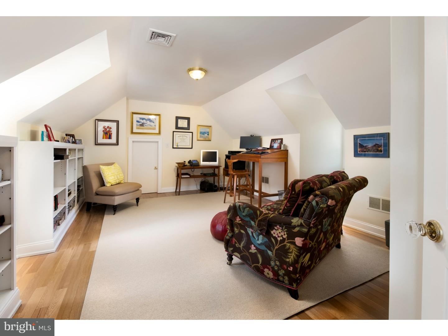 324 Chamounix Road Wayne, PA 19087 - Photo 22 of 25 Bedroom 6