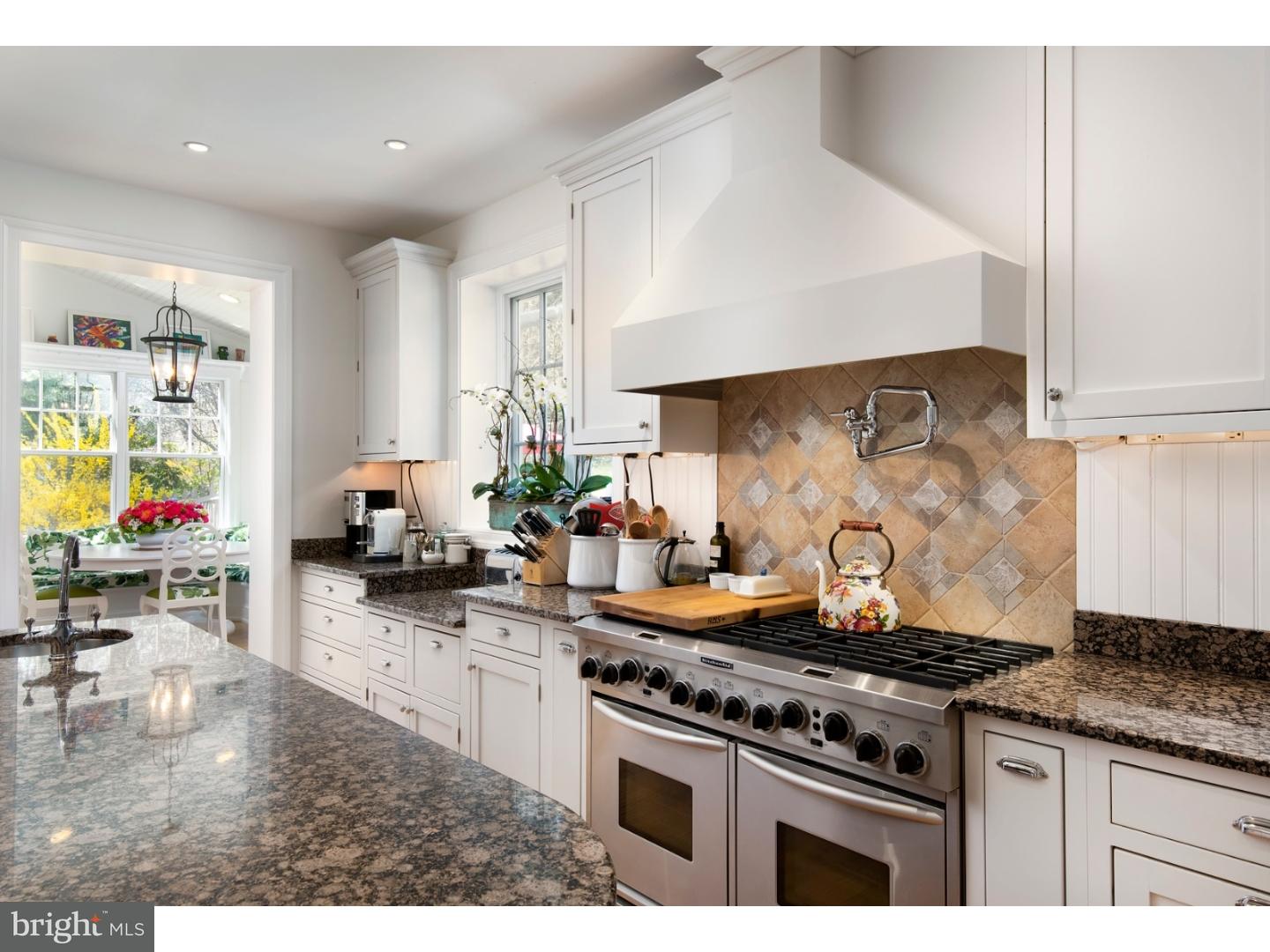 324 Chamounix Road Wayne, PA 19087 - Photo 9 of 25 Kitchen