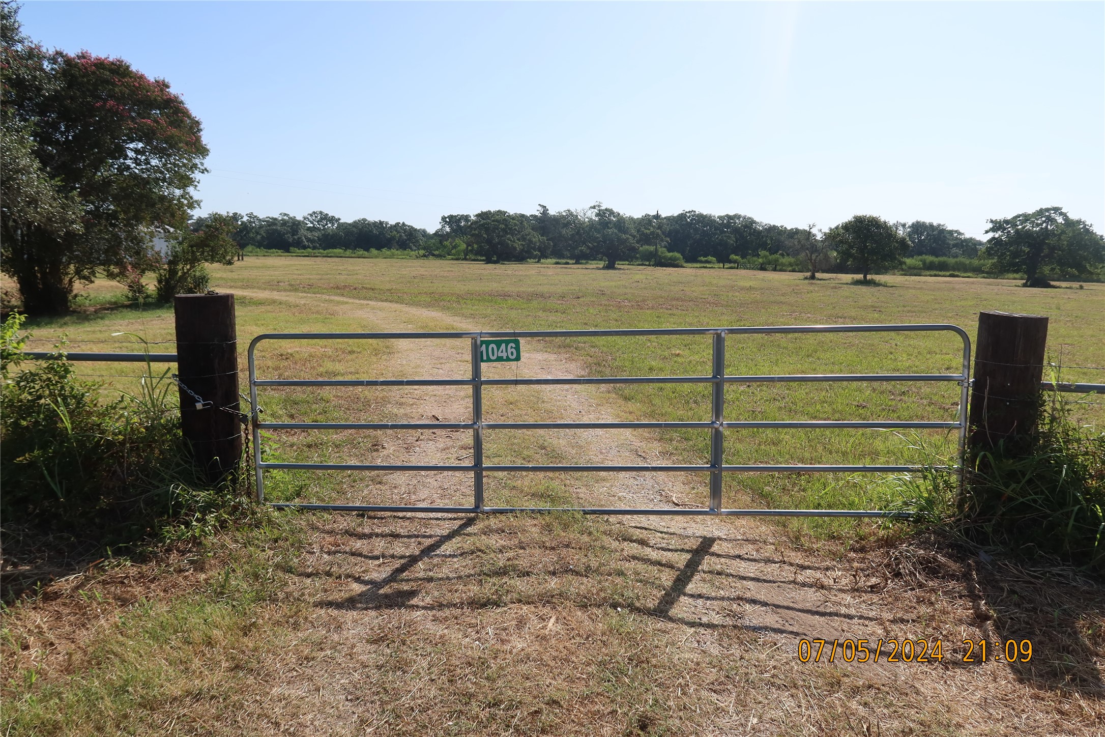 1046 Railhead Road Columbus, TX 78934 - Photo 5 of 24 a view of outdoor space and city view