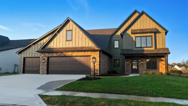$624,900 | 516 Grantham Passage, Fort Wayne, IN 46845