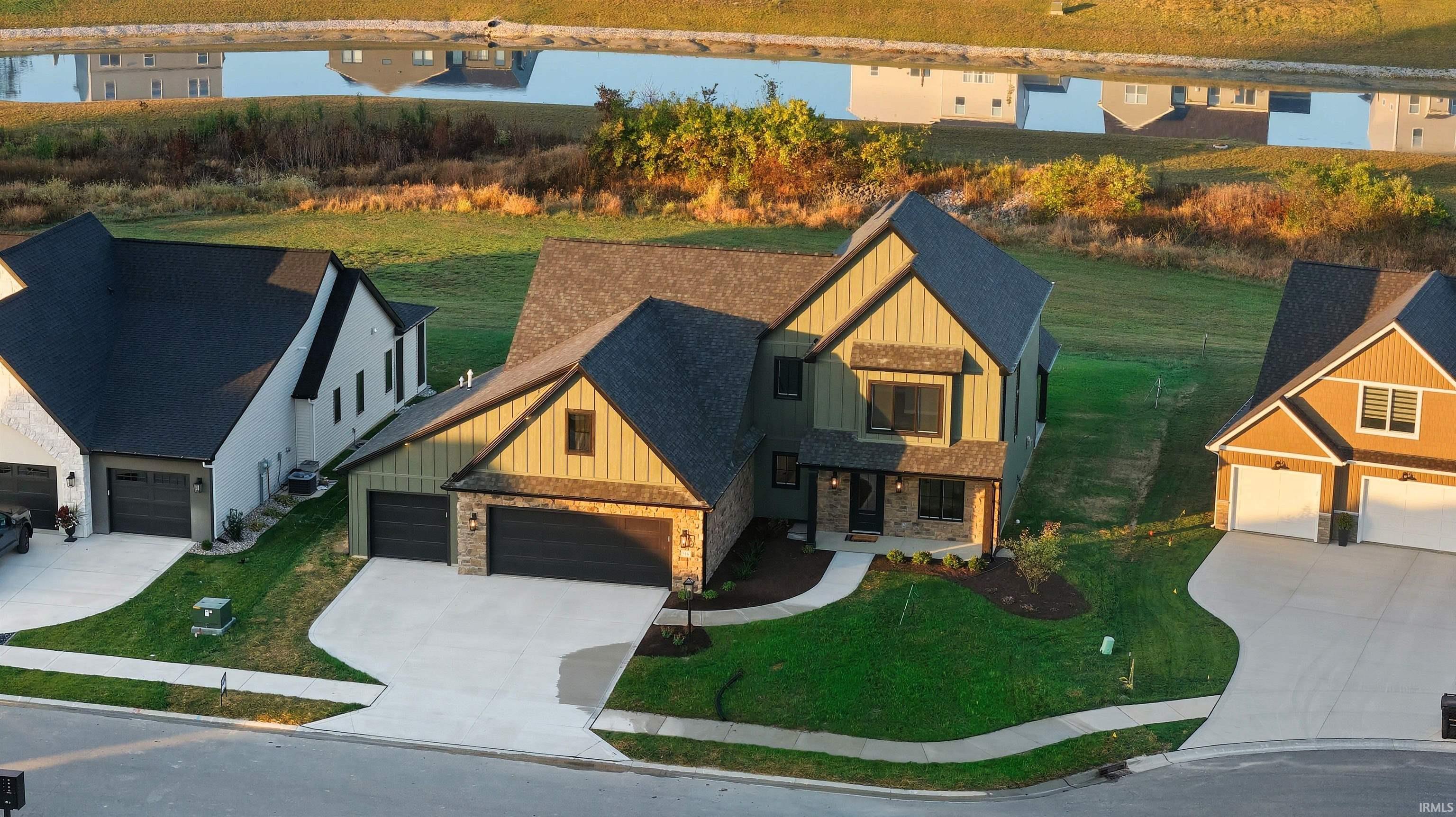 516 Grantham Passage Fort Wayne, IN 46845 - Photo 2 of 30