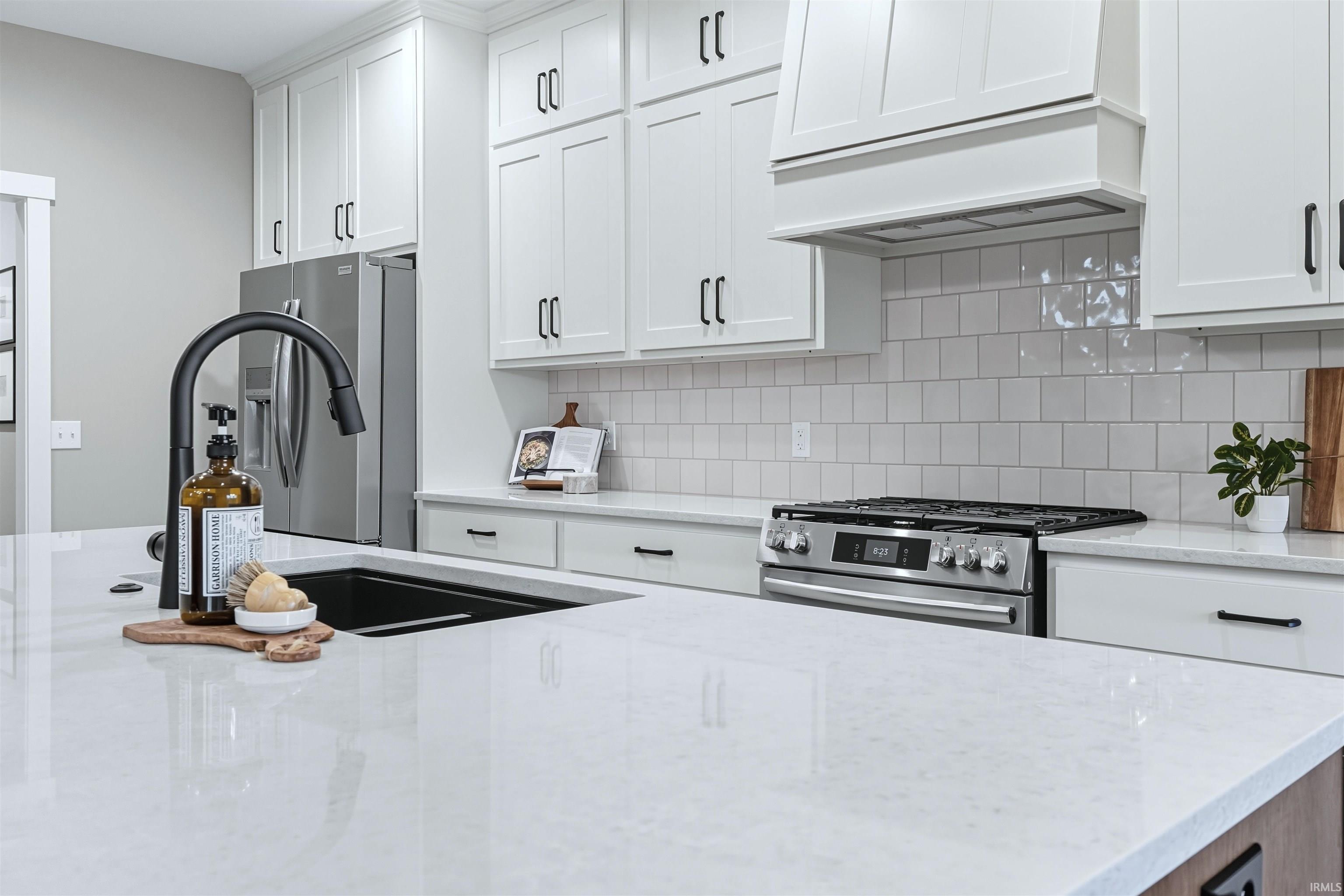 516 Grantham Passage Fort Wayne, IN 46845 - Photo 10 of 30