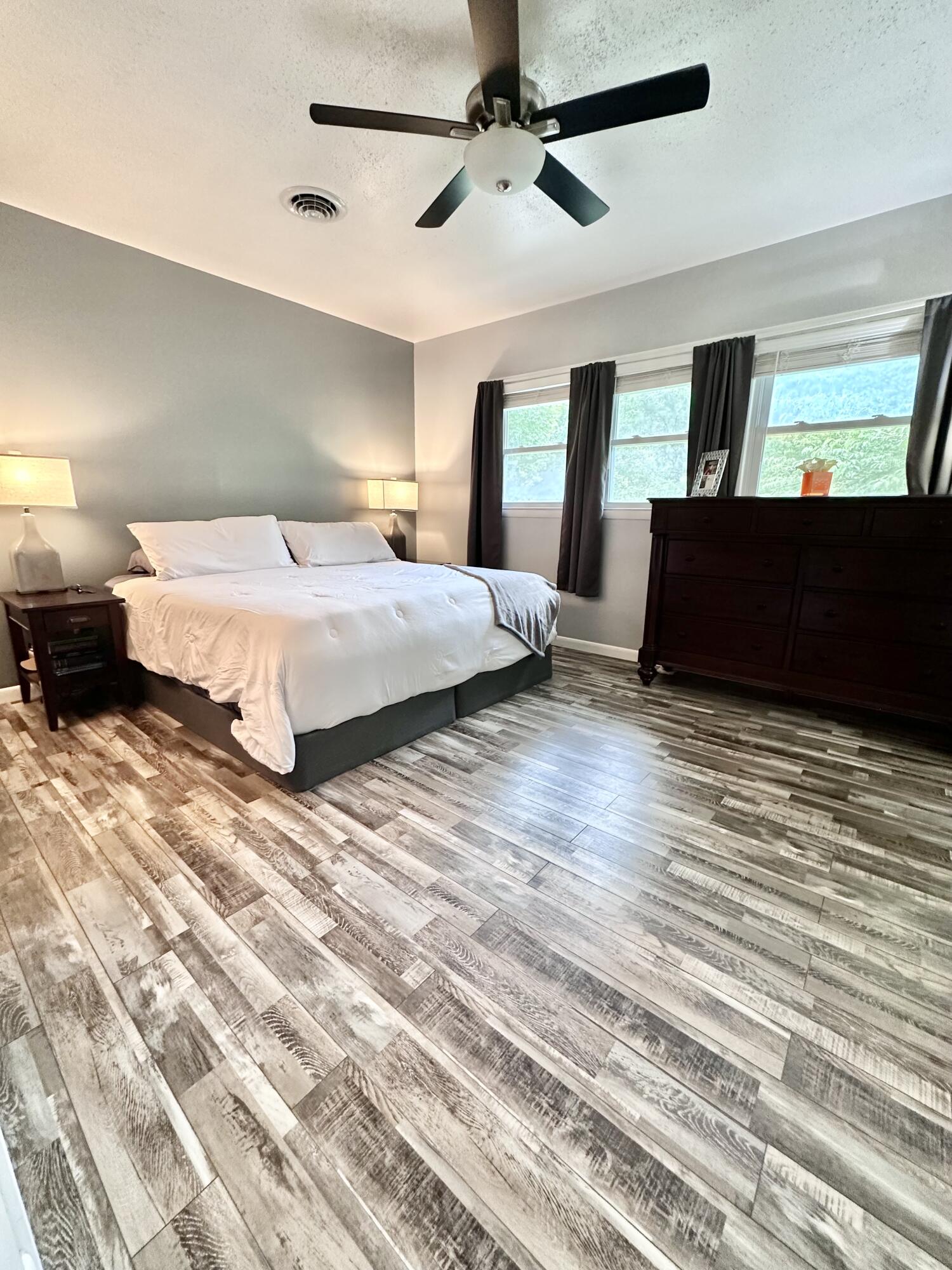 2119 Evergreen Road Covington, VA 24426 - Photo 67 of 87 IMG_9426
