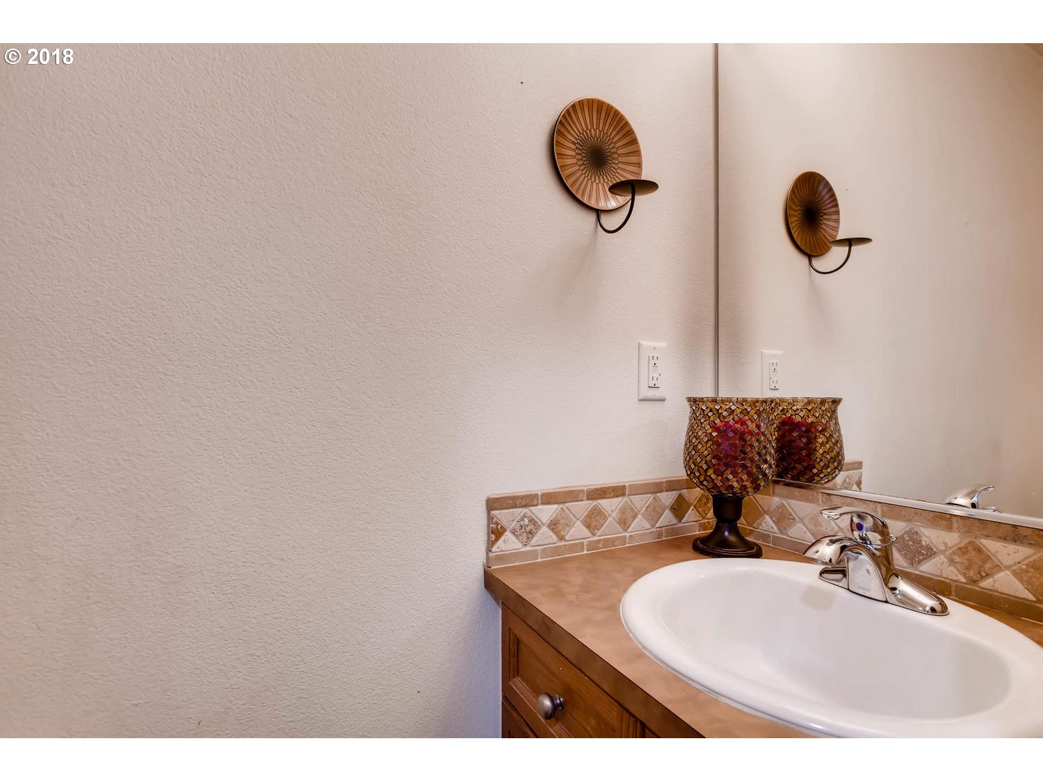 4549 Southeast Powell Valley Road Gresham, OR 97080 - Photo 15 of 27 Bathroom