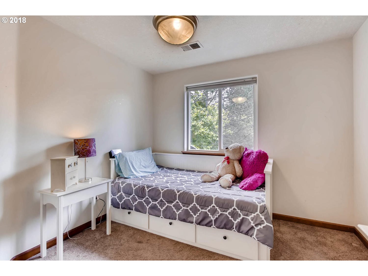 4549 Southeast Powell Valley Road Gresham, OR 97080 - Photo 20 of 27 Bedroom