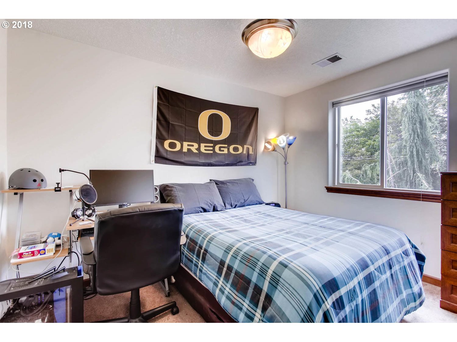 4549 Southeast Powell Valley Road Gresham, OR 97080 - Photo 21 of 27 Bedroom