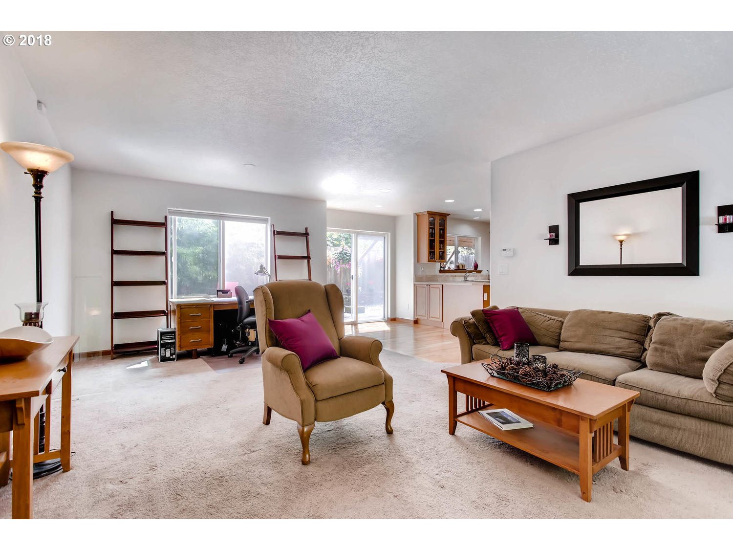4549 Southeast Powell Valley Road Gresham, OR 97080 - Photo 5 of 27 Great Room