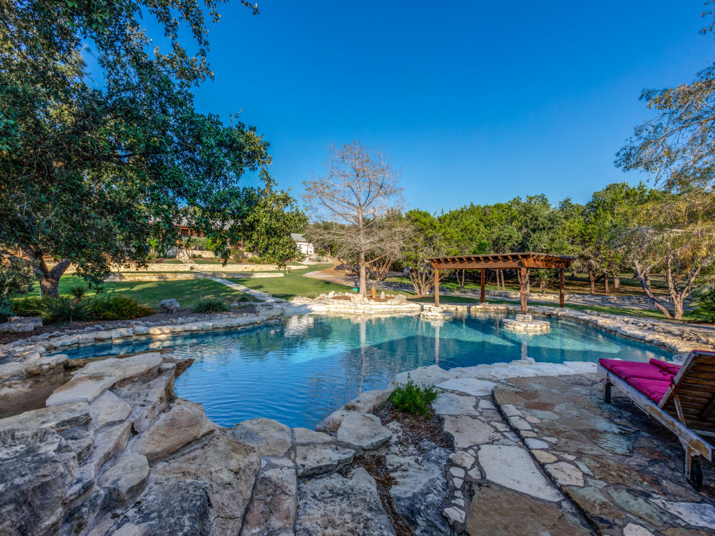 160 Wimberley Ranch Drive Wimberley, TX 78676 - Photo 2 of 40