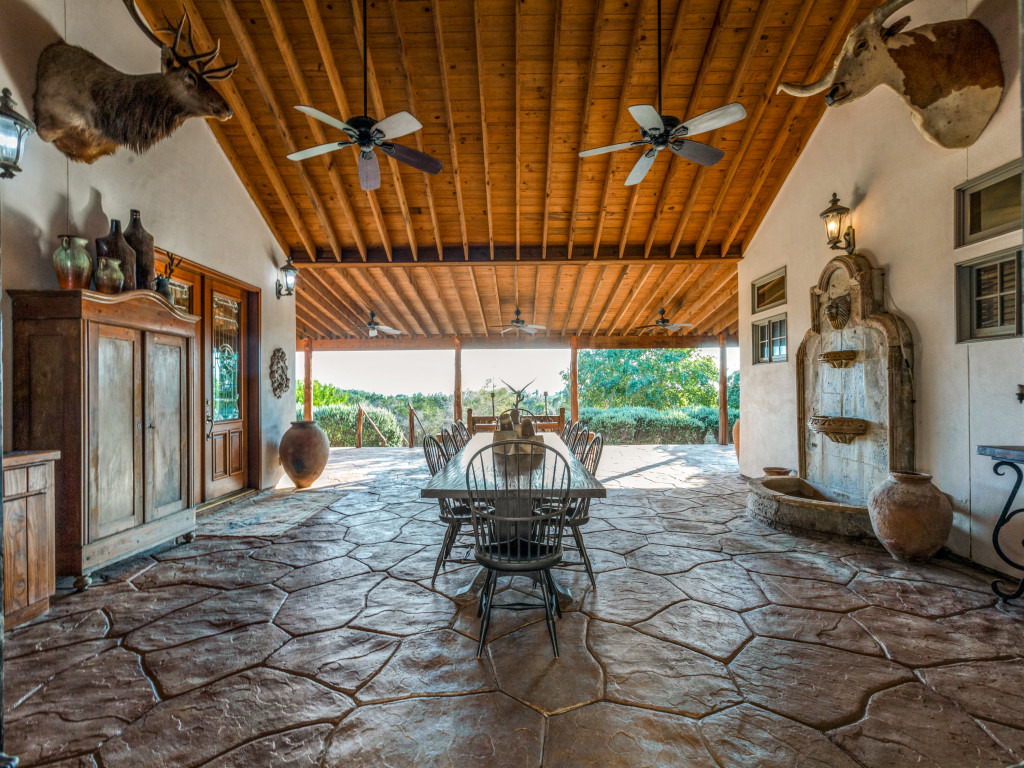 160 Wimberley Ranch Drive Wimberley, TX 78676 - Photo 3 of 40