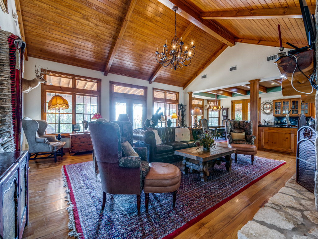 160 Wimberley Ranch Drive Wimberley, TX 78676 - Photo 6 of 40