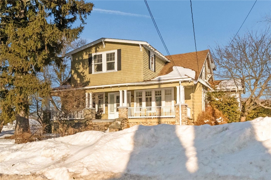 87 Kermit Street Woonsocket, RI 02895 - Photo 2 of 44