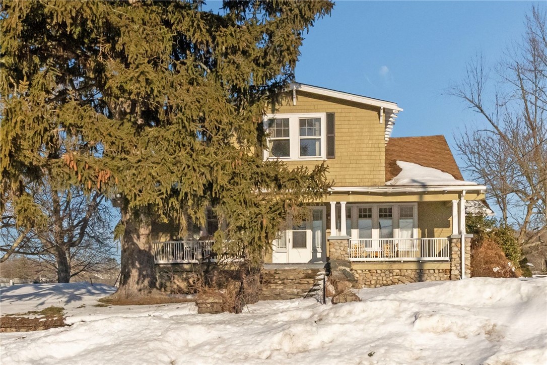 87 Kermit Street Woonsocket, RI 02895 - Photo 3 of 44