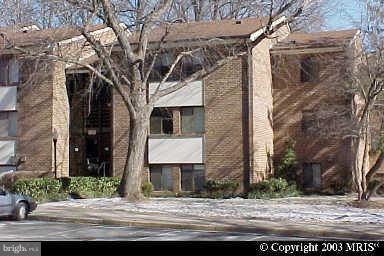 1525 Northgate Square, Unit 25/2C Reston, VA 20190 - Photo 1 of 4 Exterior (Main)