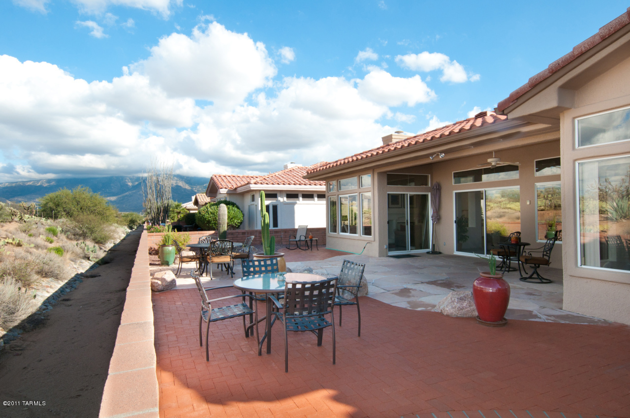 1781 East Crown Ridge Way Tucson, AZ 85755 - Photo 15 of 23