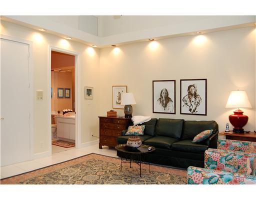 7041 Mallorca Crescent Boca Raton, FL 33433 - Photo 10 of 18 Additional Photo